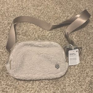 Lululemon Fleece Belt Bag 1L